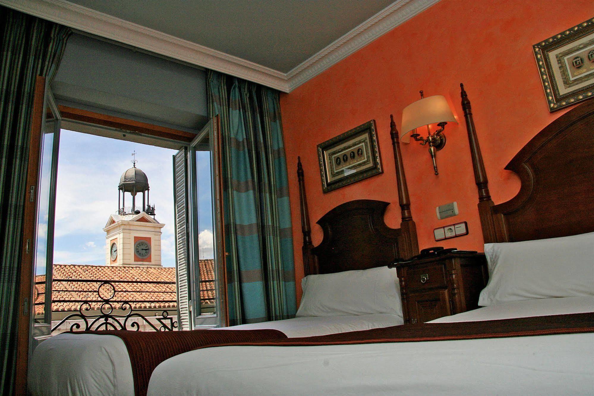 ホテル オスタル ヴィクトリア II マドリード エクステリア 写真
